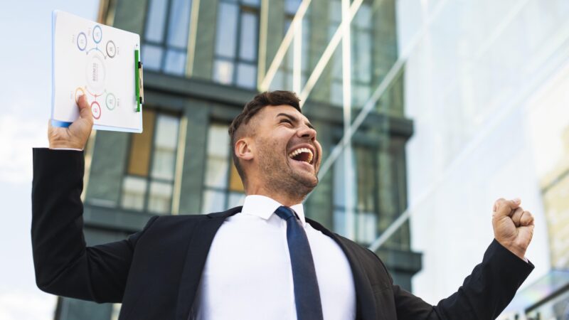 7 Estratégias de Desenvolvimento Pessoal Para Alcançar Sucesso Financeiro Rápido